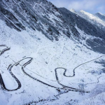 Atenție, șoferi! Transfăgărășanul a fost închis temporar din cauza ninsorilor