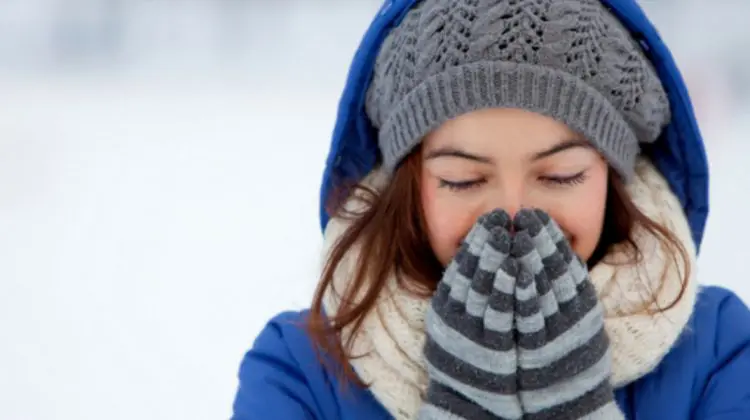 METEO: Ne îmbrăcăm călduros, dar lăsăm umbrelele acasă! Ce temperaturi se așteaptă astăzi în toată țara