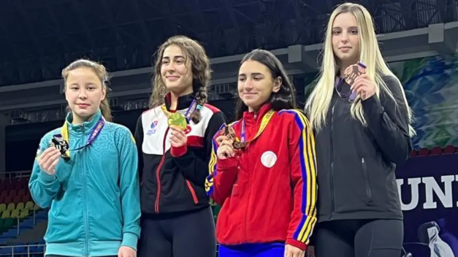 FOTO Încă un trofeu pentru Moldova! Maria Cojocari a câștigat bronzul la Cupa Mondială de scrimă