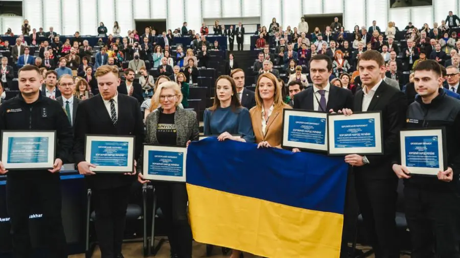 VIDEO Premiul Saharov pleacă în Ucraina! Parlamentul european i-a decernat poporului ucrainean înalta distincție