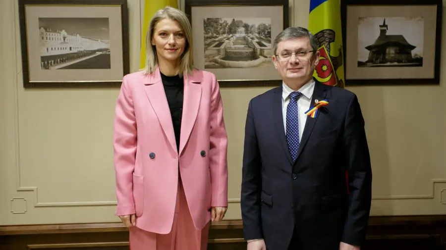 Oaspeți din Parlamentul român, la Chișinău. Criza energetică și ajutorul României, discutate de Grosu cu Gorghiu