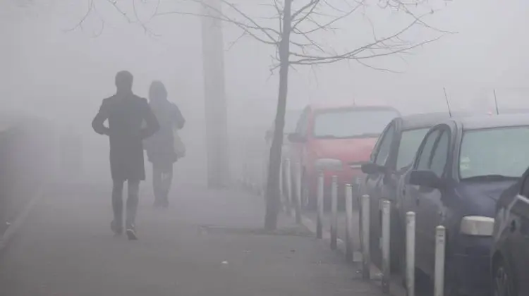 Ceață și lapoviță în unele regiuni ale țării. Ce temperaturi vor indica temometrele astăzi