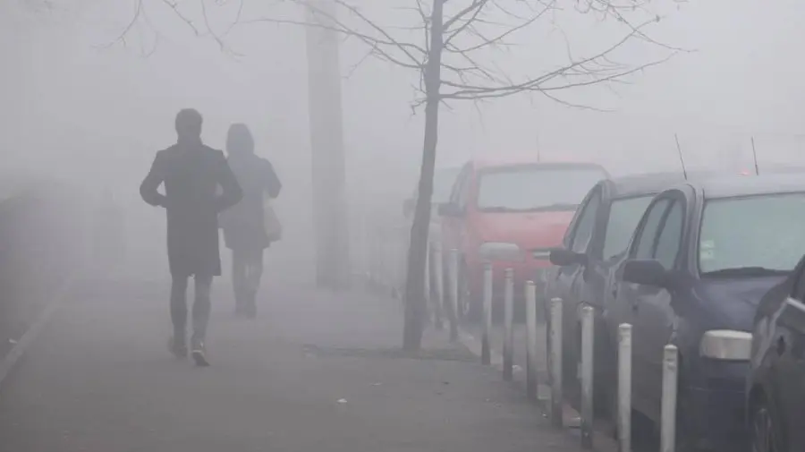 Ceață și lapoviță în unele regiuni ale țării. Ce temperaturi vor indica temometrele astăzi