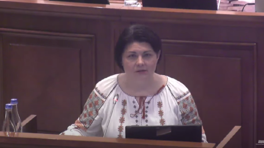 VIDEO Discursul prim-ministrei în plenul Parlamentului: Nu este momentul pentru dispute sau retorică populistă