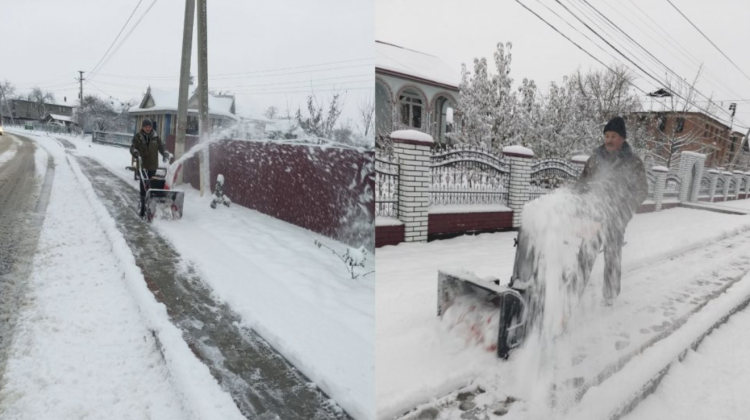 FOTO Zăpadă de câțiva centimentri în nordul țării. Soluția autorităților de a curăța trotuarele