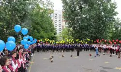 În școlile din Chișinău, careul de 1 septembrie va dura cel mult 45 de minute