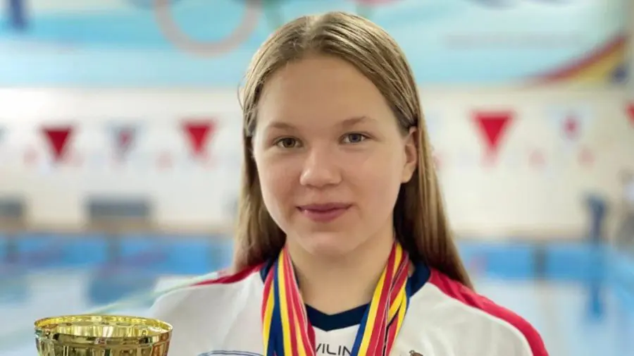 Alexandra Ablovatskaia, desemnată cea mai bună sportivă la Campionatul Republicii Moldova la înot