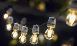 Vom avea lumină! Energocom a reușit să cumpere energie electrică pentru vineri, 7 august