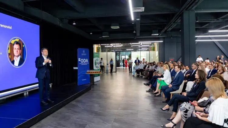 Premierul Dorin Recean, de Ziua Antreprenorului: „Doar împreună putem construi o economie modernă și dezvoltată”