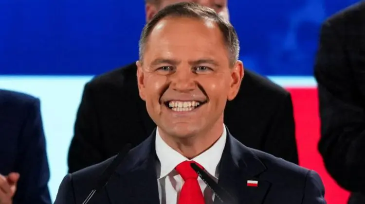Noul președinte al Poloniei a fost ales conservatorul Karol Nawrocki