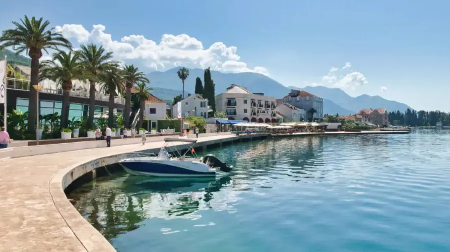 Orașul din Europa asemănător cu Ibiza, dar mult mai ieftin: „Lux la un preț accesibil”