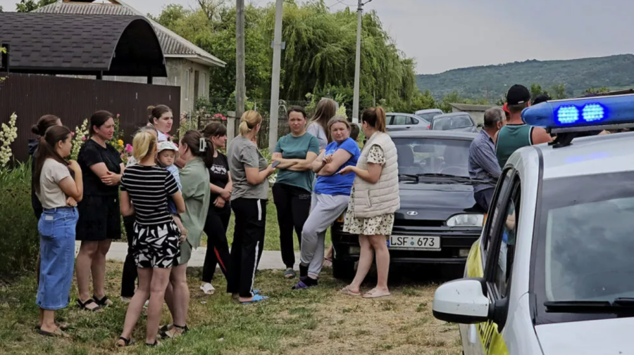 Scandal în Pepeni. Oamenii se tem că vor rămâne fără apă din cauza unui „experiment” al Primăriei