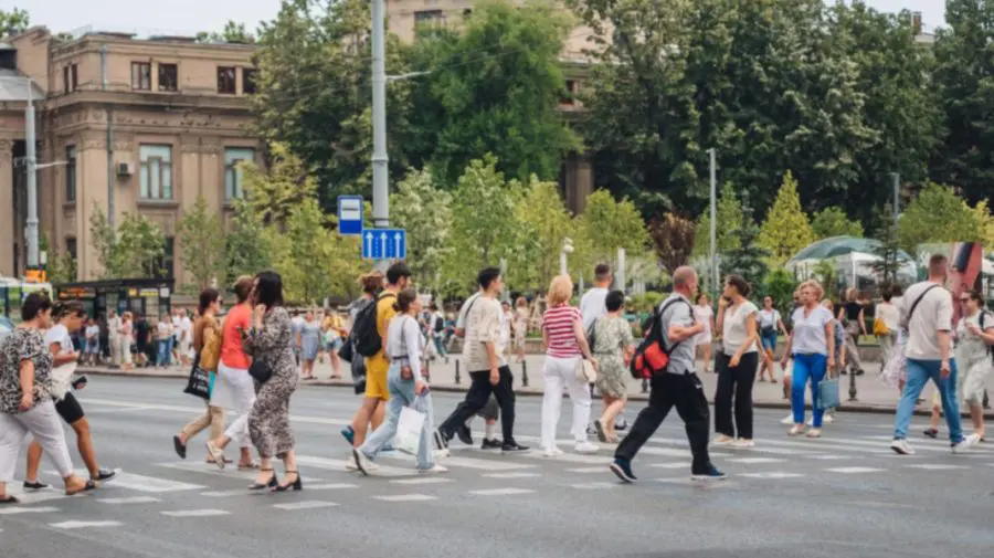 Republica Moldova rămâne fără tineri. Doar 4 din 10 mai sunt în țară