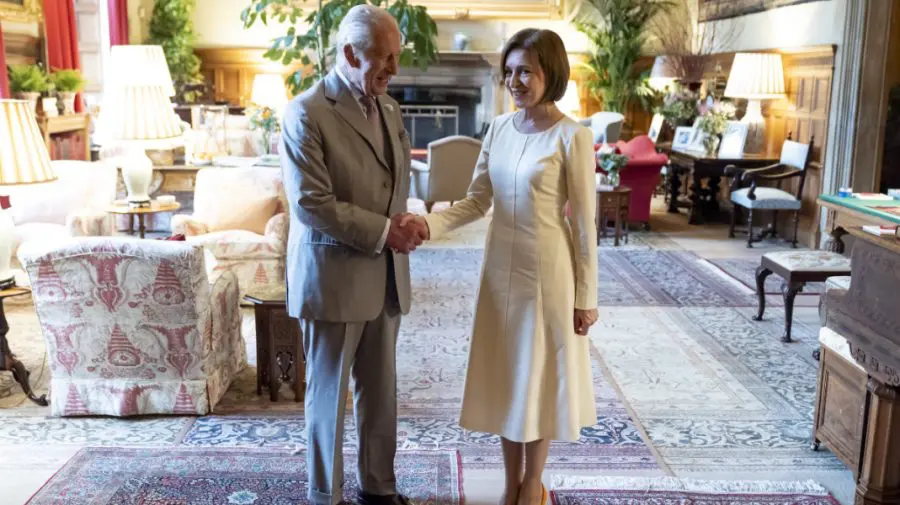 Președinta Maia Sandu s-a întâlnit cu Regele Charles al III-lea: Sprijinul pentru Moldova, în prim-plan