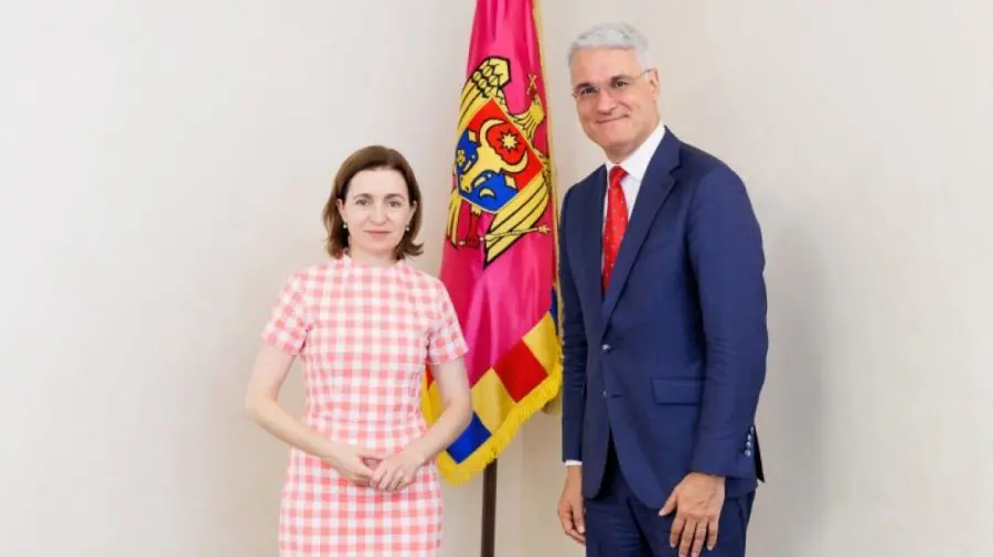 Maia Sandu s-a întâlnit cu ministrul Investițiilor și Proiectelor Europene al României, Dragoș-Nicolae Pîslaru