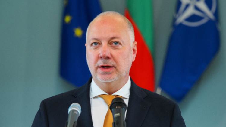 Prim-ministrul Bulgariei, Rossen Jeliazkov, vine la Chișinău. Agenda anunțată de Guvern