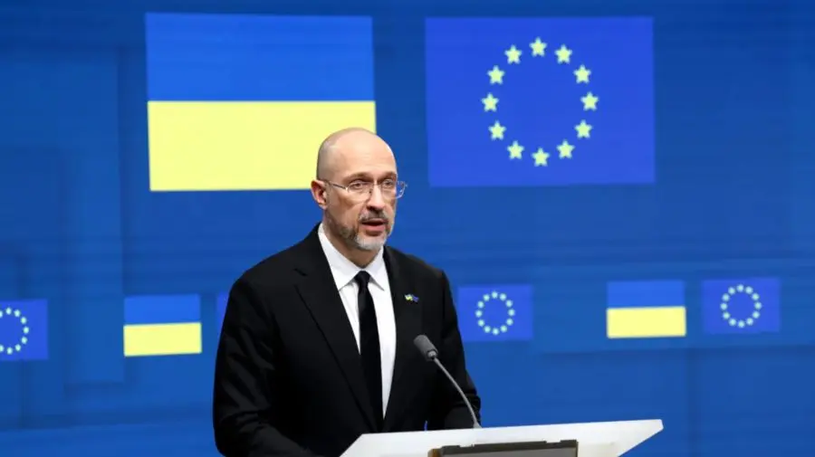 Premierul Ucrainei și-a dat demisia. Șmîhal ar urma să preia Ministerul Apărării