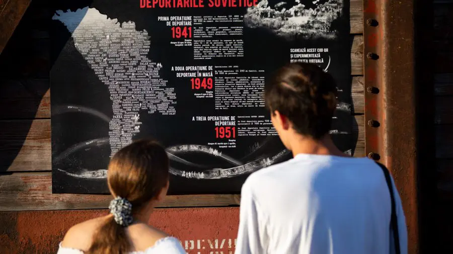 Spectacolul „Tema pentru acasă”, inspirat din drama deportărilor staliniste, va fi prezentat vineri în PMAN