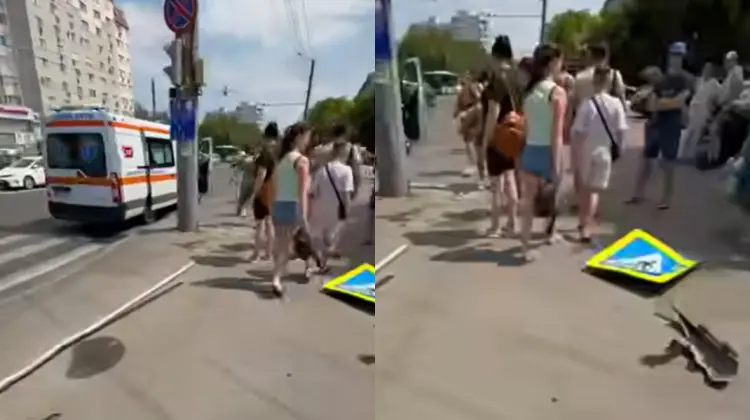 O femeie aflată pe trotuar a fost lovită de o mașină. A ajuns la spital. Imagini VIDEO de la fața locului