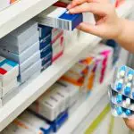 Mai puține medicamente în farmacii și prețuri mai mari. Ce arată analiza Ministerului Sănătății