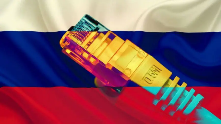 Rusia pune lacătul pe internet. Peste 50.000 de site-uri au fost blocate