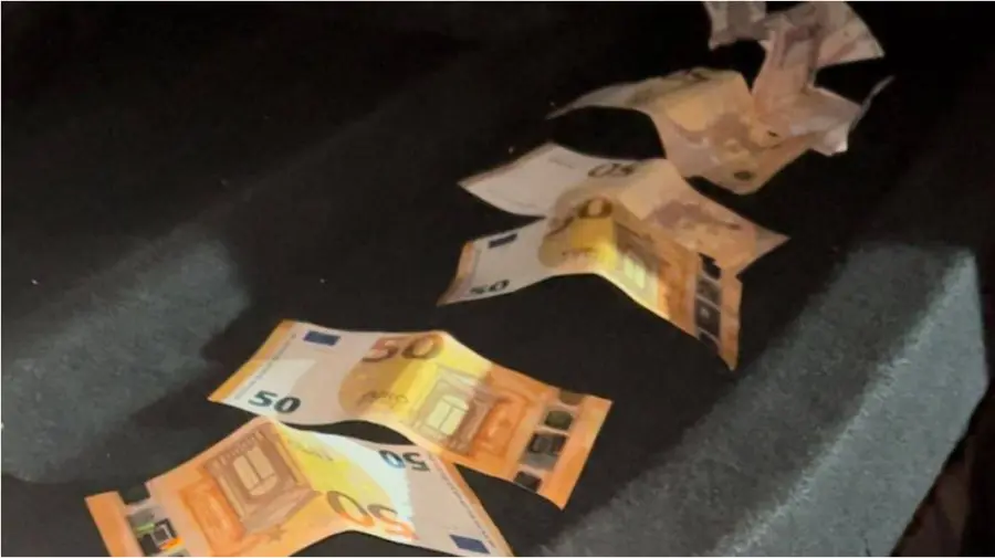 Și-a încercat norocul cu mită, dar a ajuns în vizorul Poliției. Un șofer beat – oprit în trafic