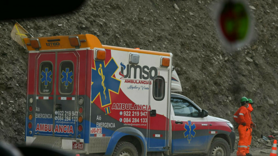 Cel puţin 18 persoane au murit după ce un autobuz a căzut într-o prăpastie de 50 de metri, în Peru