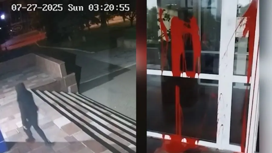 Sediul Companiei „Teleradio-Moldova” a fost vandalizat