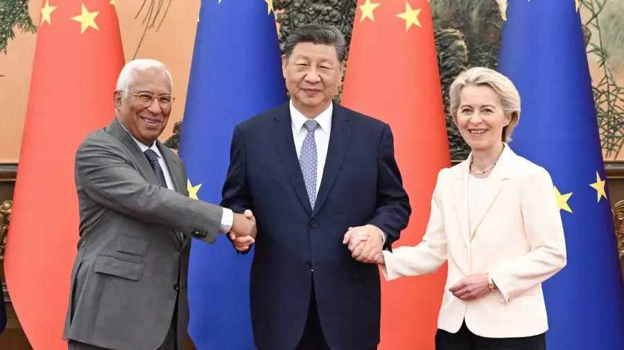 Summit UE – China: Von der Leyen și Costa au ajuns la Beijing, iar Trump cu Putin vor merge la toamnă