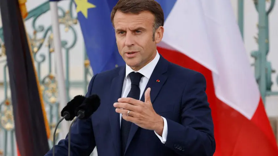 Macron: Putin vrea capitularea Ucrainei, nu pace. Europa trebuie să meargă unită la Washington