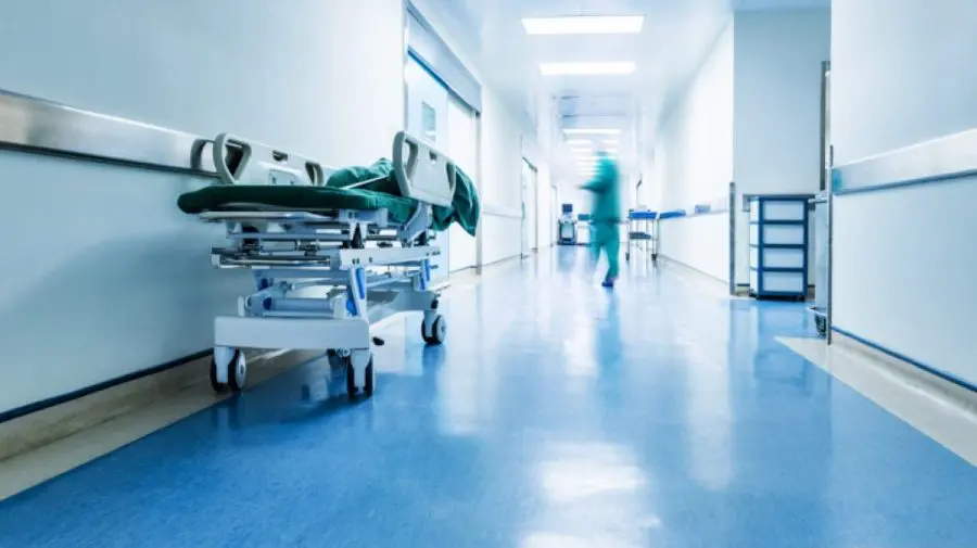 Un spital din România trebuie să plătească 1 milion de euro despăgubiri unui pacient care a fost diagnosticat greșit