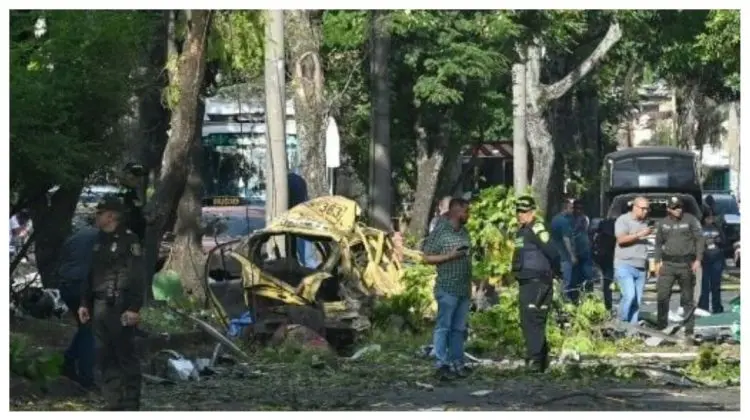 Cel puțin 12 polițiști au fost uciși într-un atac în regiunea Medellin, Columbia