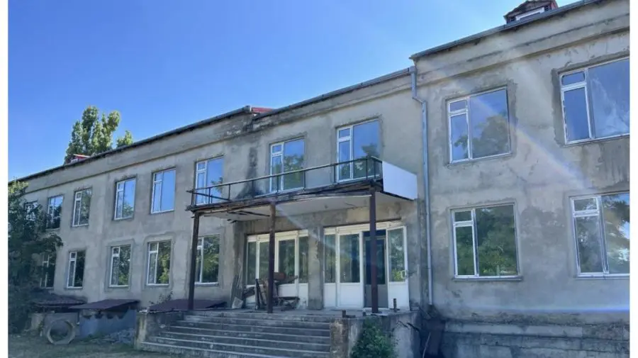 Accesul la clădirile liceului „Evrika” din Rîbnița, restricționat: Chișinăul denunță blocajul Tiraspolului