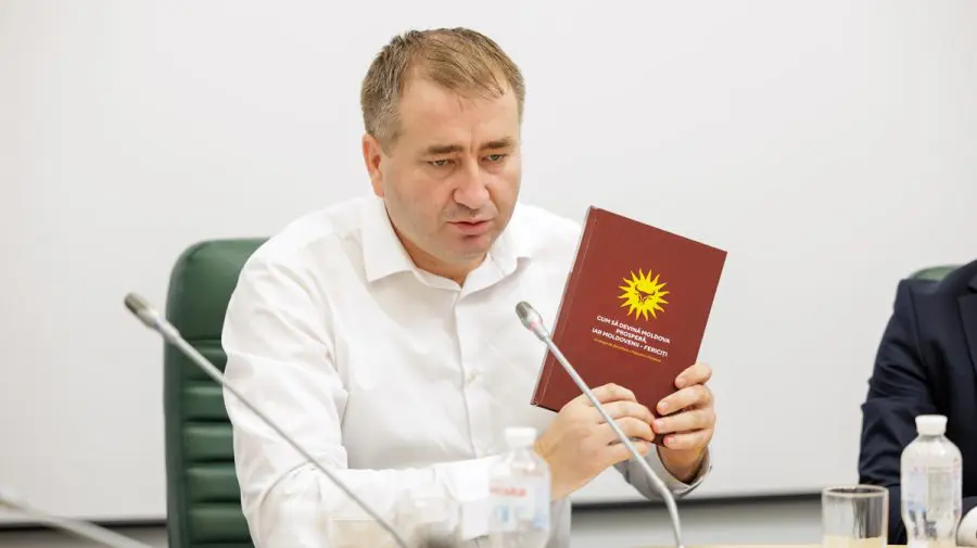 Denis Roșca: „Mass-media ar putea juca un rol decisiv în promovarea substituției de importuri”