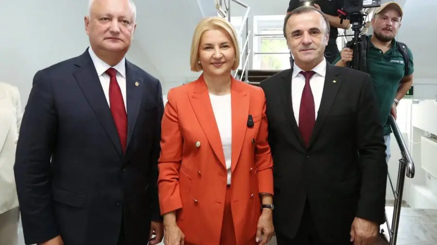 CEC a înregistrat în cursa electorală Blocul Patriotic