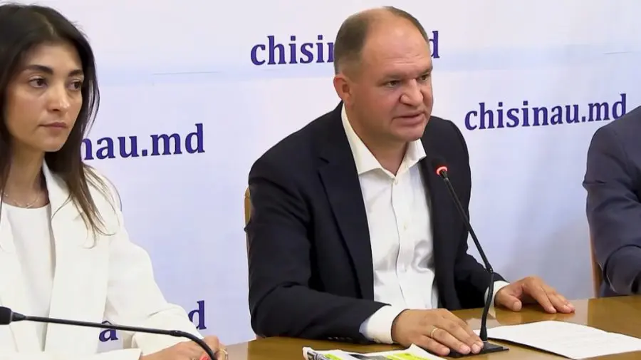 VIDEO „Nopți fără liniște” în curțile blocurilor: Ion Ceban susține că Poliția reacționează insuficient