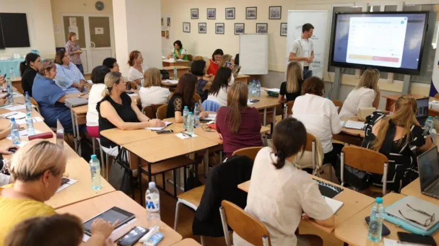 Centrul pentru Jurnalism Independent a lansat platforma digitală „Educație pentru media”