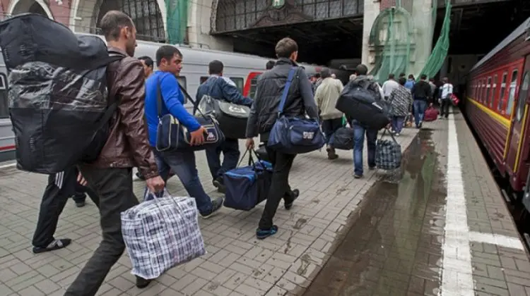 Moldovenii de la Moscova, atenție! Din septembrie va trebui să raportați unde vă aflați