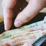 Sporurile de performanță nu se mai acorda „din oficiu”. Plugaru: În mod normal se oferă pentru performanțe deosebite