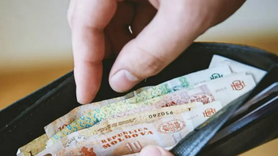 Sindicatele cer majorarea urgentă a salariilor în sectorul bugetar: În prezent, sunt sub pragul sărăciei