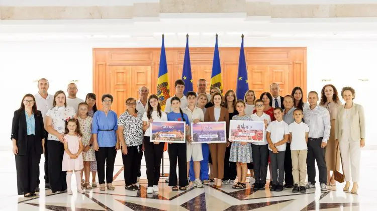 „EU & bunicii mei”: Echipele câștigătoare ale concursului au aflat capitalele europene în care vor călători