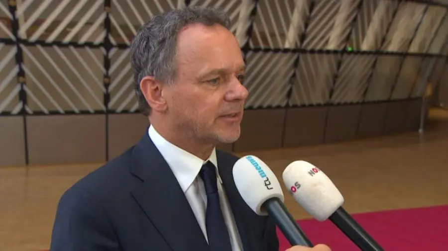 Ministrul olandez de externe a demisionat, după ce Guvernul său a respins sancţiunile contra Israelului