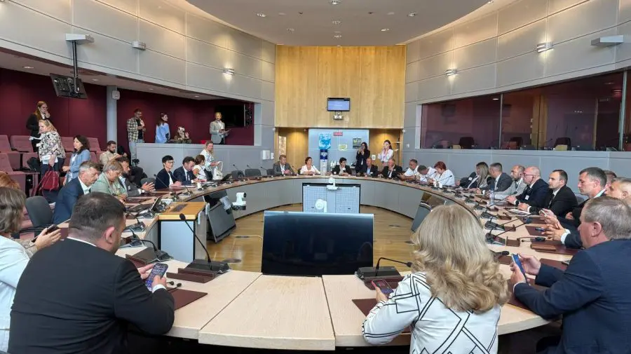 Primari moldoveni invitați de Kos la Bruxelles. Ce rugăminte a avut Ion Popa din Negureni și președintele r. Taraclia