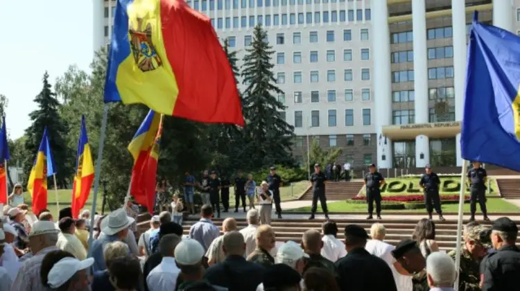 VIDEO Protestele contra cost sunt ilegale! Iată ce pedepse riscă cei care participă