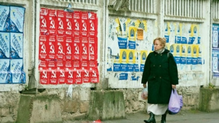 Atenționarea CEC: Primăriile sunt obligate să ofere panouri pentru afișaj și spații pentru întâlniri cu votanții