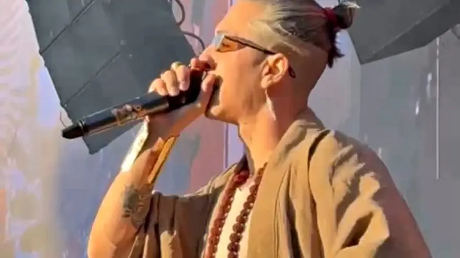 VIDEO Un rapper popular este mândru de rădăcinile sale din Moldova; străbunica sa a fost Miss Chișinău