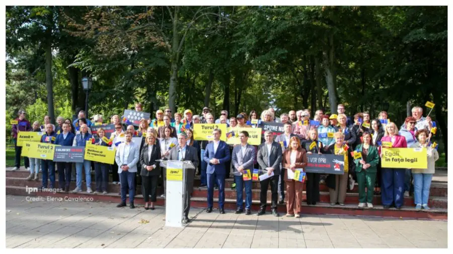 Liderii PAS îi îndeamnă pe cetățeni să „cântărească bine” votul: „Este între trecut și viitor”