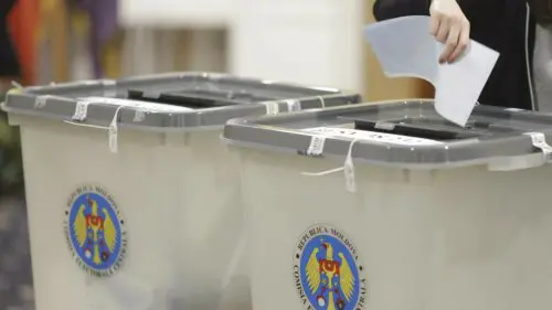 Cine va conduce cele trei regiuni ale Moldovei după reforma raioanelor și cum se va schimba procesul de vot