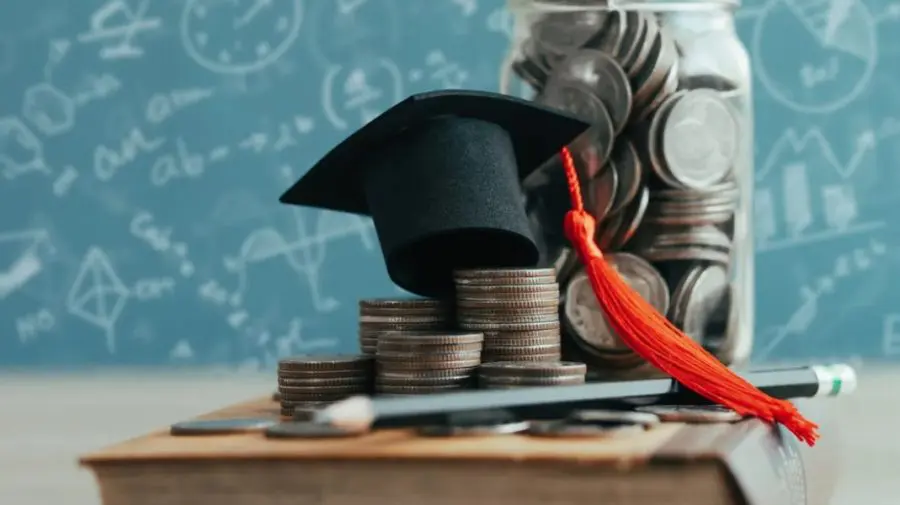 În 2026, bursele studenților moldoveni vor fi acordate după noi criterii