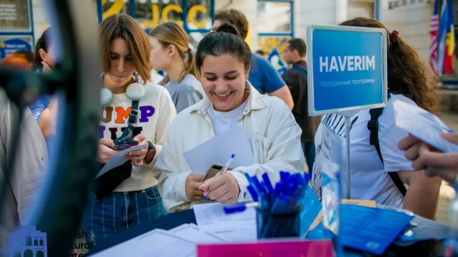 KEDEM Jacobs JCC marchează 20 de ani și organizează Ziua Ușilor Deschise
